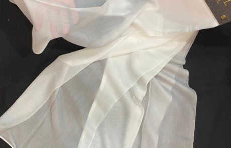 Tül satışı, Türkiyə istehsalı, topdan və pərakəndə qiymətlərlə. Anbardan evlərə kataloqların çatdırılması.