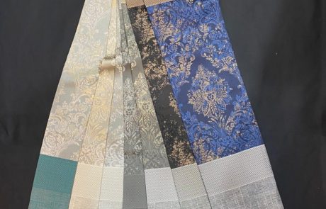 Pərdə kataloqları, 100-lərlə parçalar evlərə, mənzillərə çatdırılır, topdan və pərakəndə satış, tikiliş, quraşdırma.