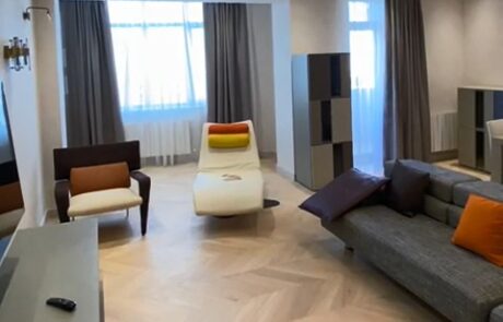 Pultlu pərdələr, pultla idarə olunan yüksək keyfiyyətli pərdələr