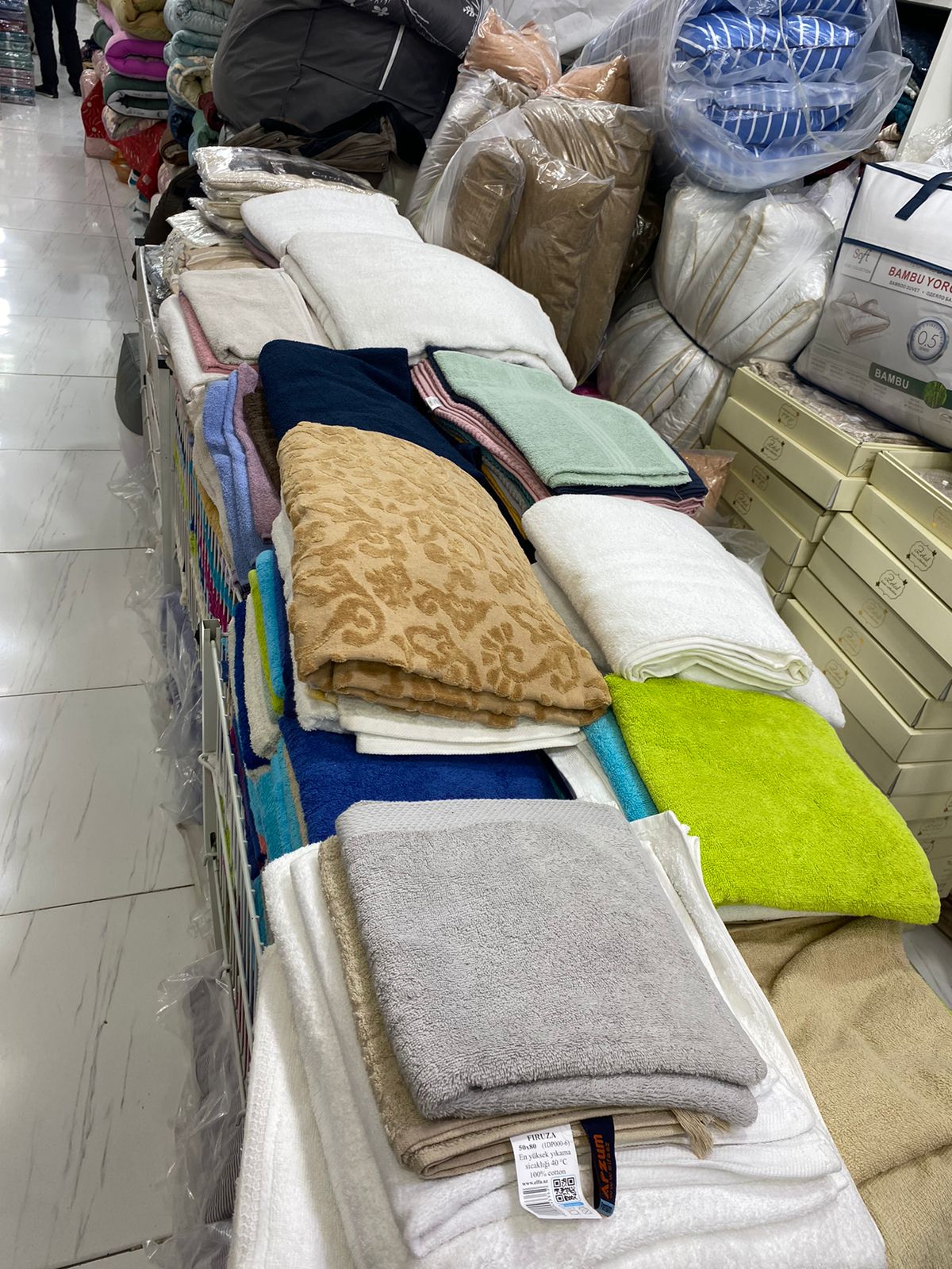Dəsmal satışı, klinikalar və otellər üçün, Türkiyə istehsalı.